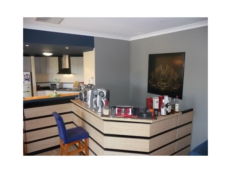 18 Montoro Drive, Port Kennedy WA 6172