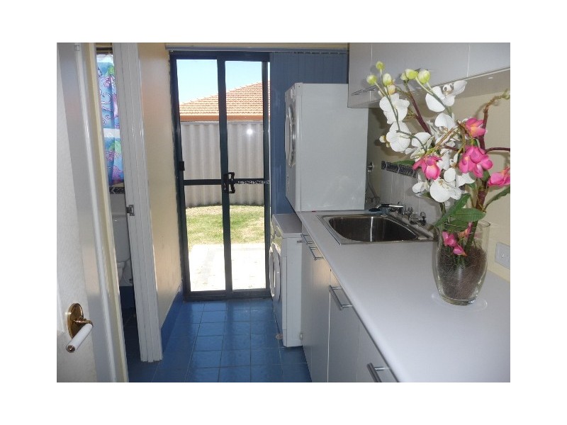 18 Montoro Drive, Port Kennedy WA 6172