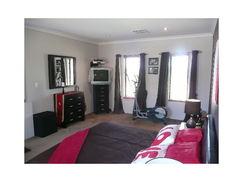 54 Eldon Street, Shoalwater WA 6169