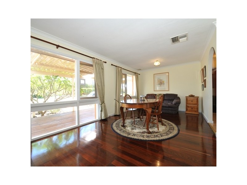 130 Sulphur Road, Parmelia WA 6167