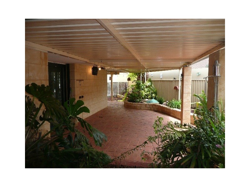 30 Haselmere Circus, Rockingham WA 6168