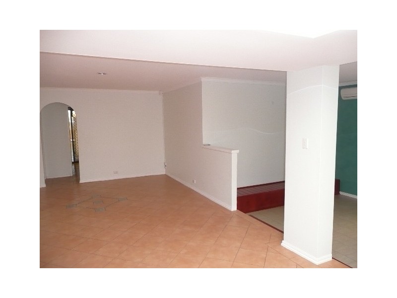 30 Haselmere Circus, Rockingham WA 6168