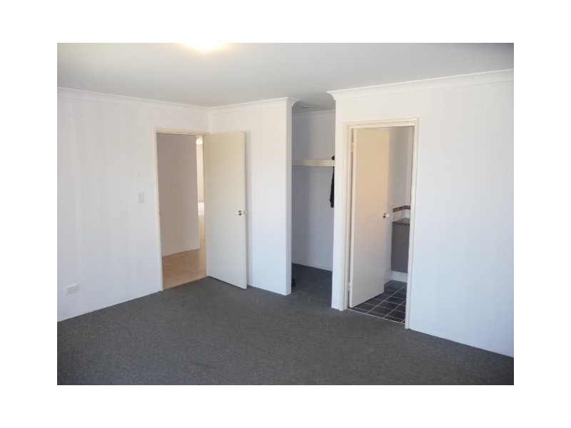 17 Carramup Circuit, Port Kennedy WA 6172
