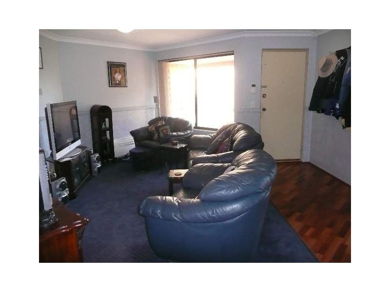 13 Mary Blair Way, Warnbro WA 6169