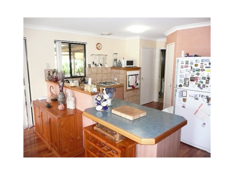13 Mary Blair Way, Warnbro WA 6169