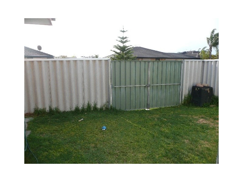 13 Mary Blair Way, Warnbro WA 6169