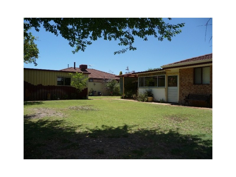 20 Acapulco Road, Safety Bay WA 6169