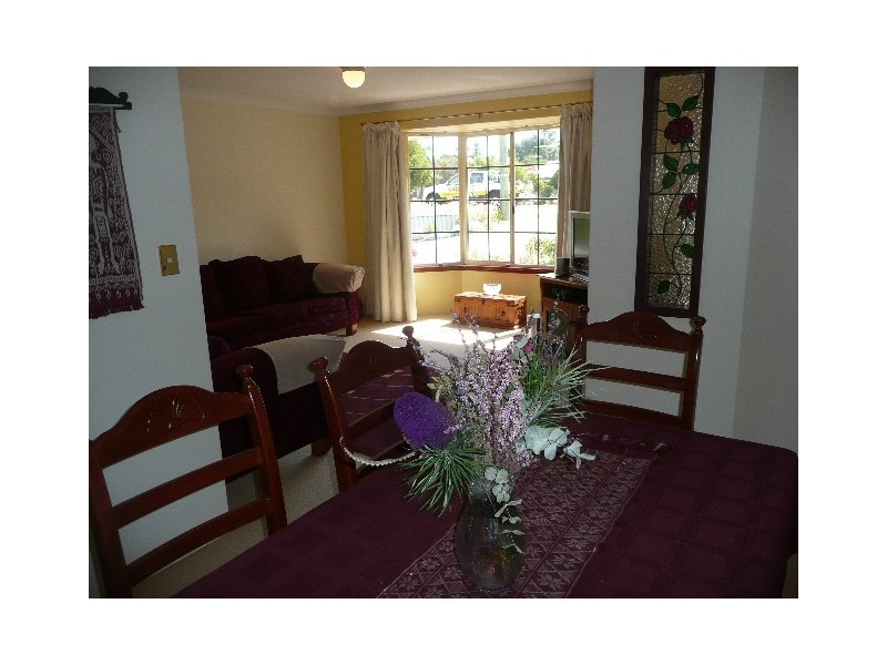 16 Wooleen Street, Golden Bay WA 6174