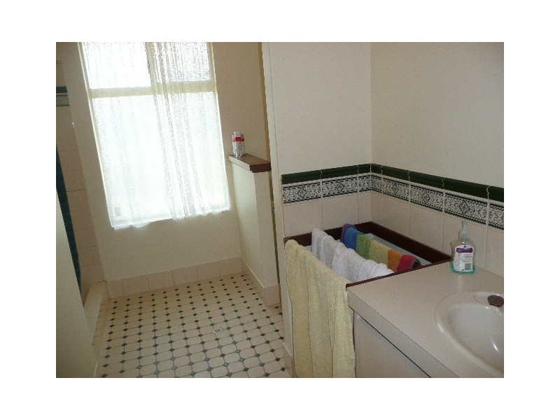 16 Wooleen Street, Golden Bay WA 6174