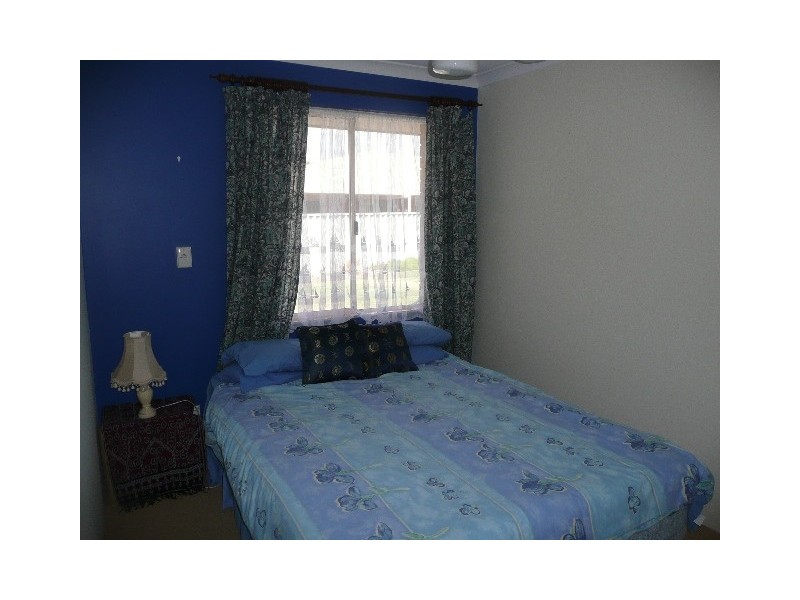 16 Wooleen Street, Golden Bay WA 6174