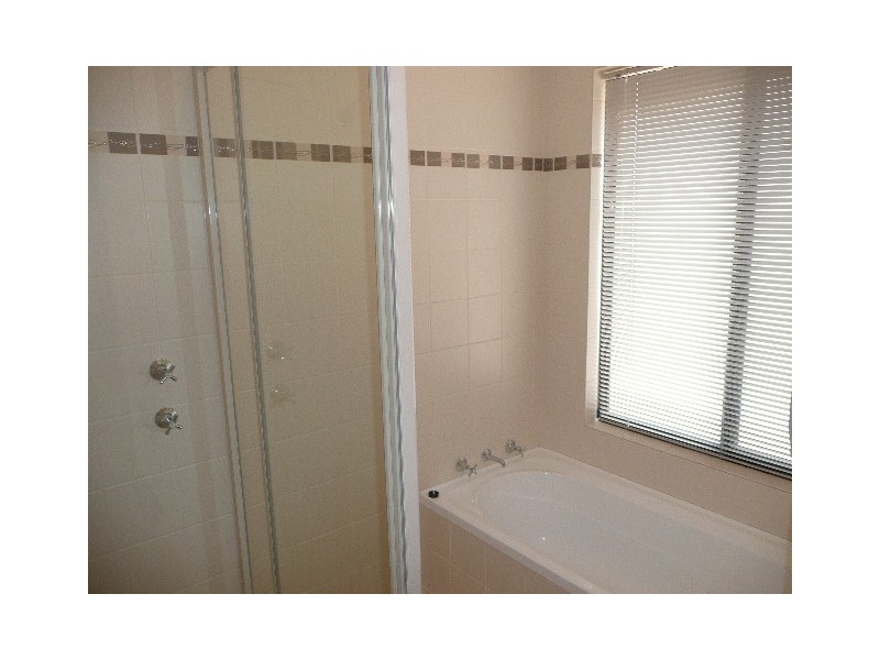 8 Nursling Chase, Wellard WA 6170