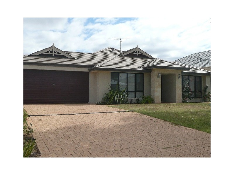 8 Nursling Chase, Wellard WA 6170