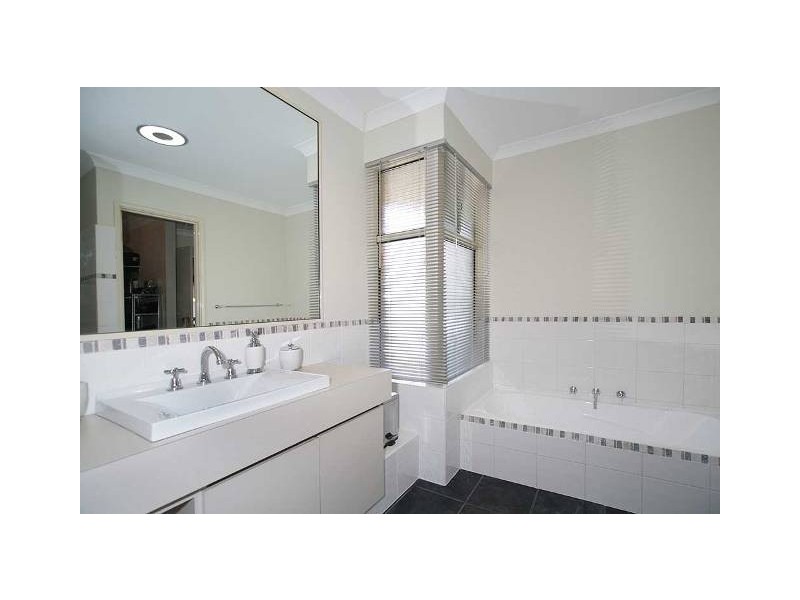 19 Indigo Circle, Warnbro WA 6169