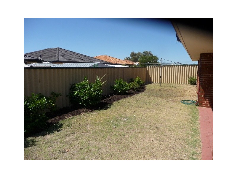 17 Carramup Circuit, Port Kennedy WA 6172