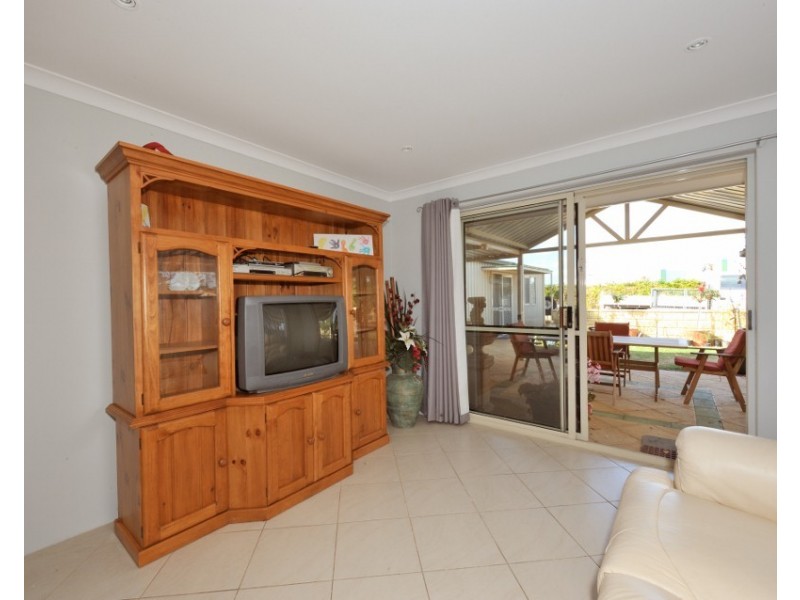 89 Discovery Crescent, Port Kennedy WA 6172