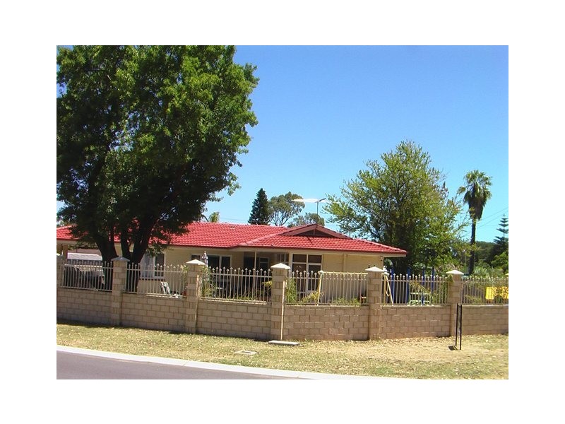 1 Auriga Close, Rockingham WA 6168