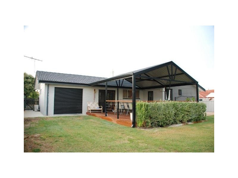 18 Seahaven Street, Safety Bay WA 6169