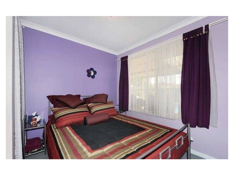 21 Helena Road, Cooloongup WA 6168