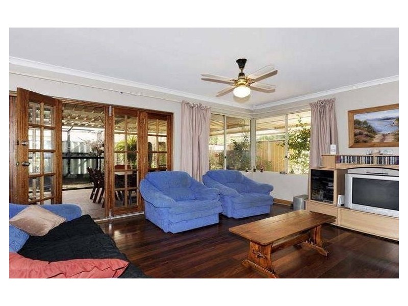 21 Helena Road, Cooloongup WA 6168