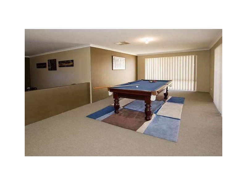 14 Keraudren Vale, Secret Harbour WA 6173