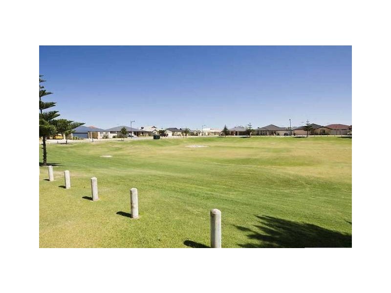 14 Keraudren Vale, Secret Harbour WA 6173