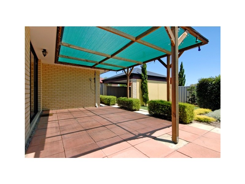 57 Zaragoza Drive, Port Kennedy WA 6172