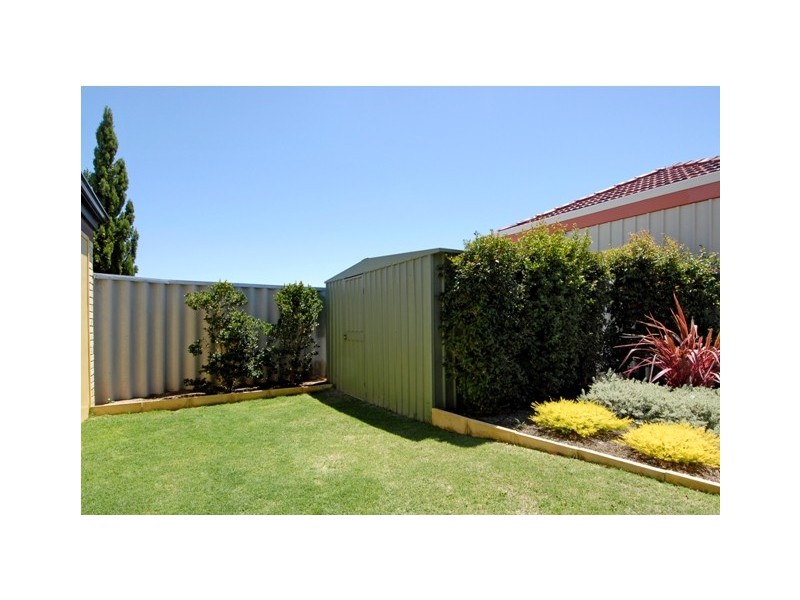 57 Zaragoza Drive, Port Kennedy WA 6172