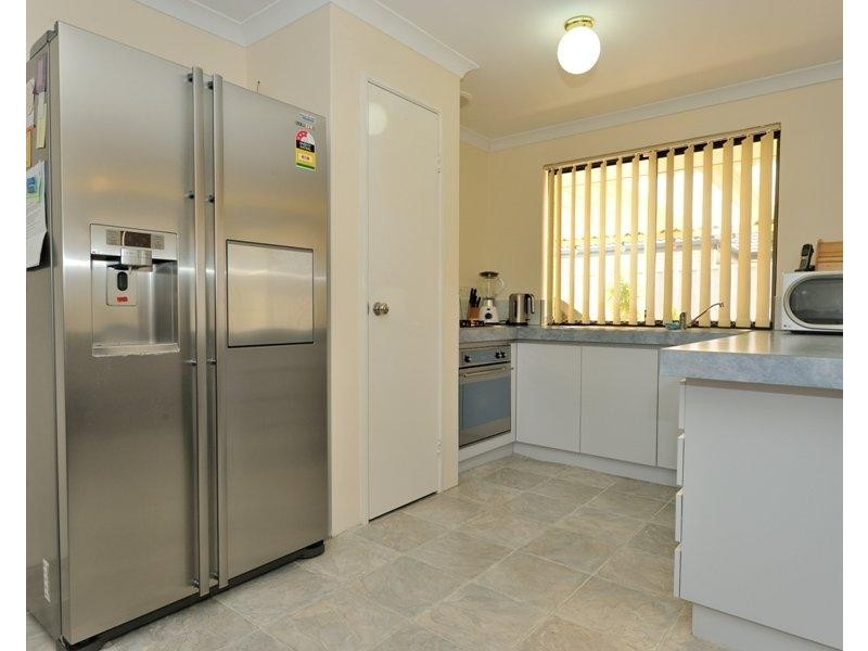 13 Nunton Place, Port Kennedy WA 6172