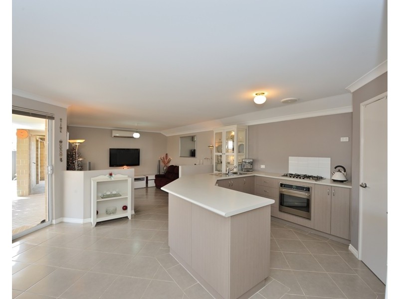12 Bluebill Lane, Baldivis WA 6171