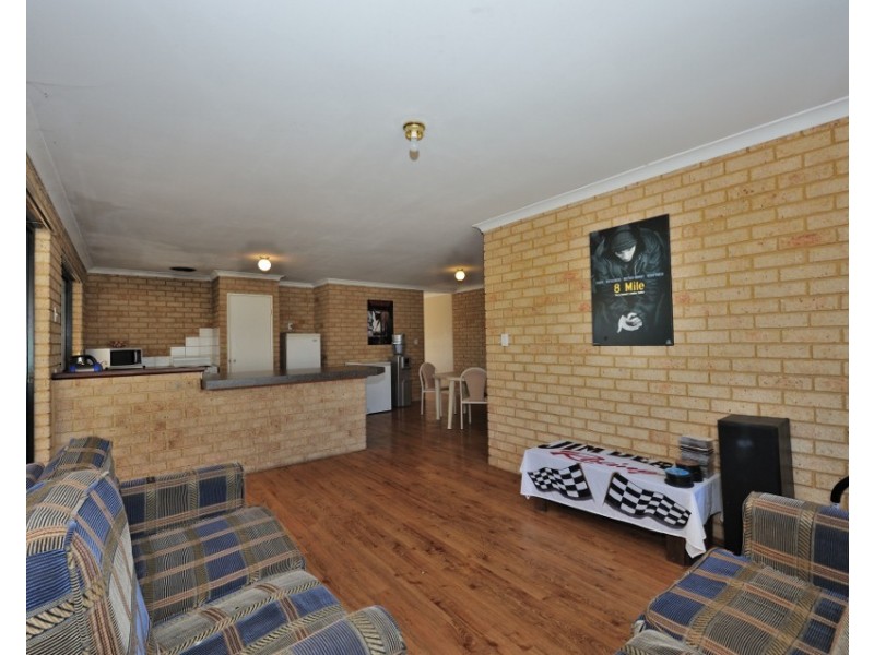 5 Corsair Cl, Port Kennedy WA 6172