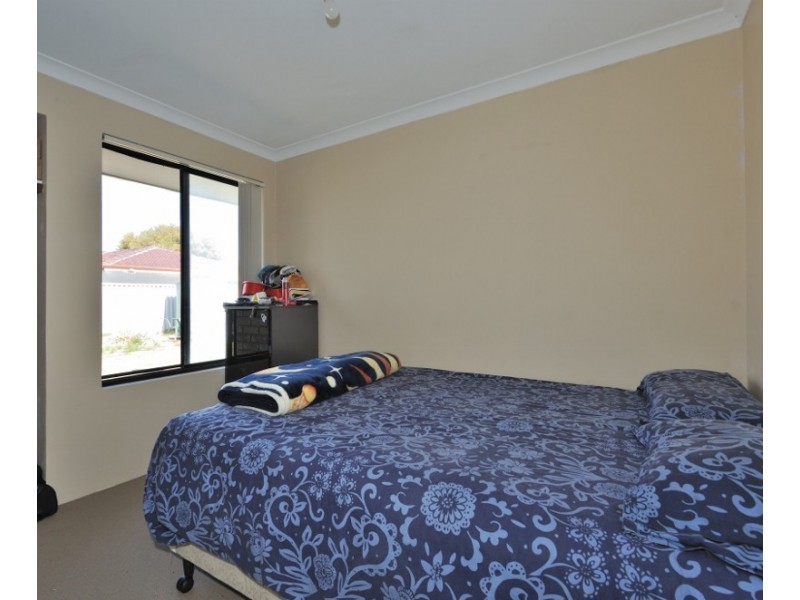 5 Corsair Cl, Port Kennedy WA 6172