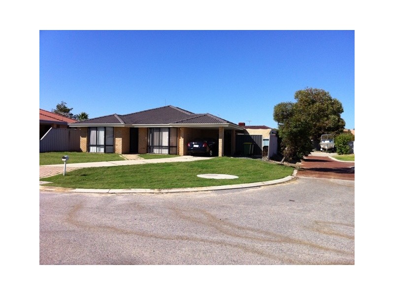 5 Corsair Cl, Port Kennedy WA 6172