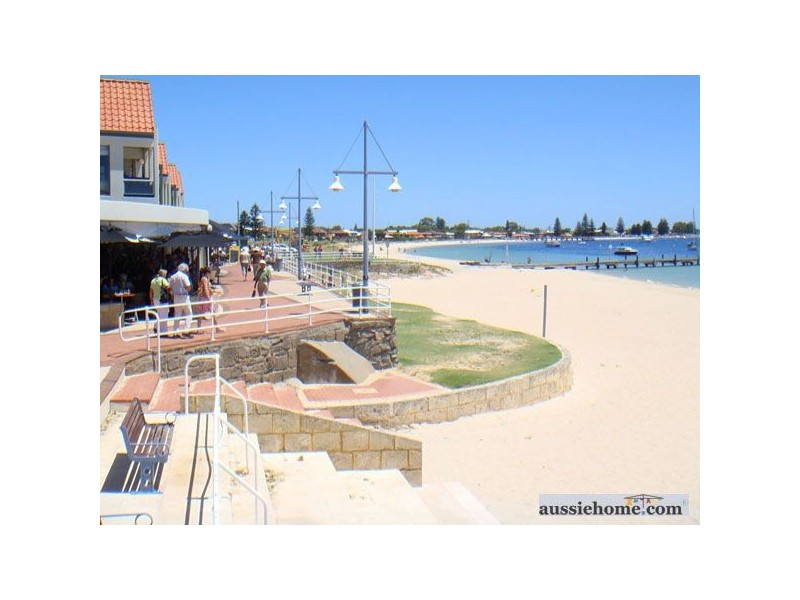 67 Calume Street, Hillman WA 6168