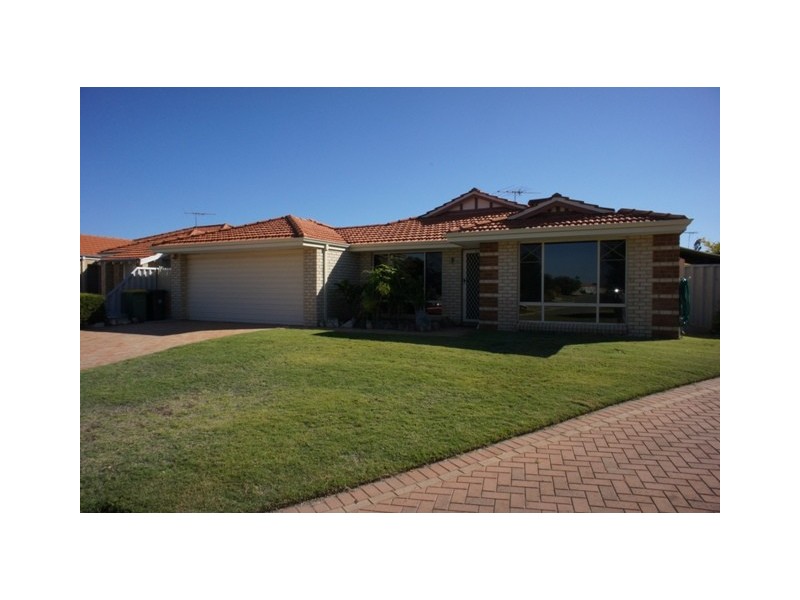 13 Nightingale Way, Warnbro WA 6169