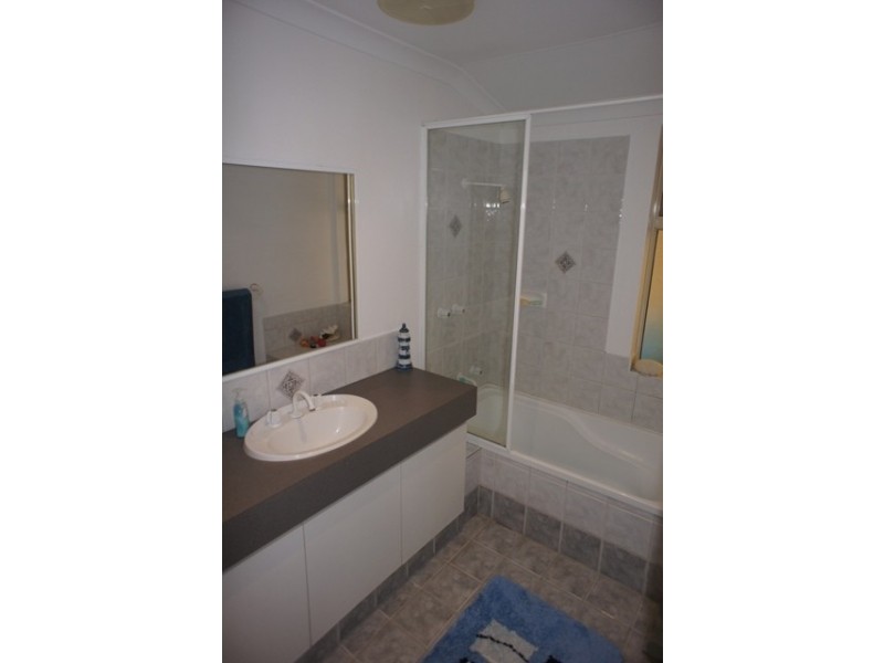 13 Nightingale Way, Warnbro WA 6169