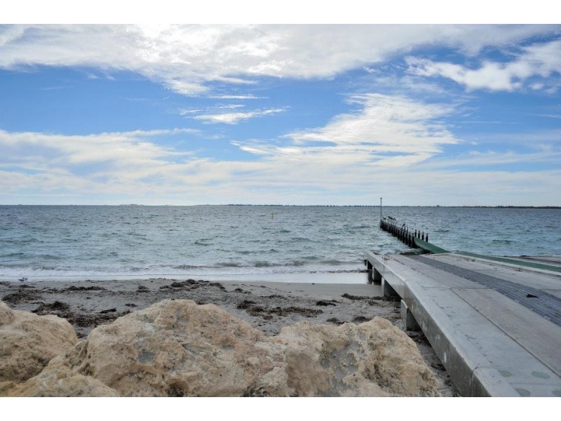 3 Mayflower Close, Port Kennedy WA 6172