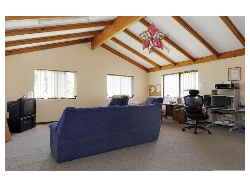 10 Norring Street, Cooloongup WA 6168