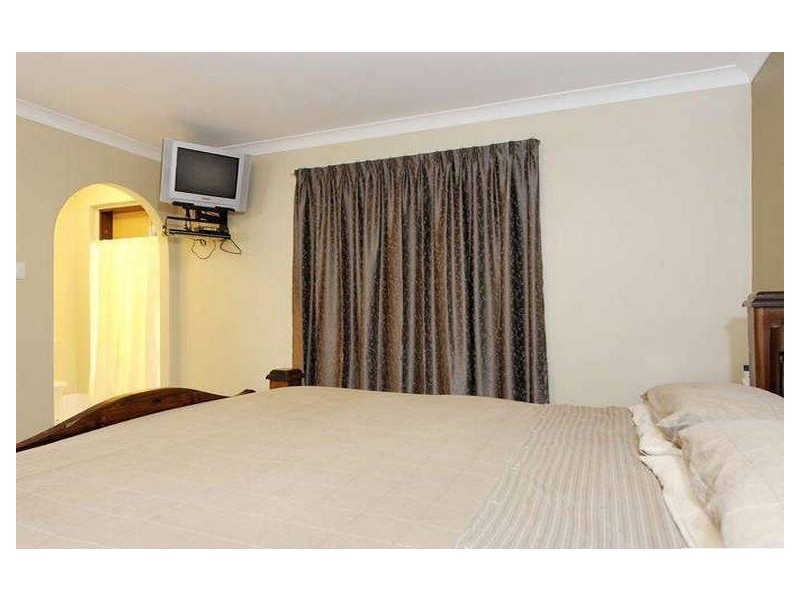 10 Norring Street, Cooloongup WA 6168