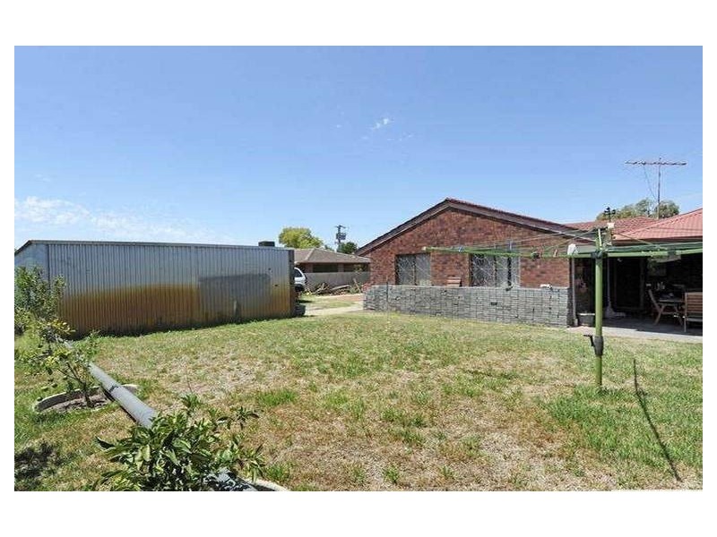 10 Norring Street, Cooloongup WA 6168