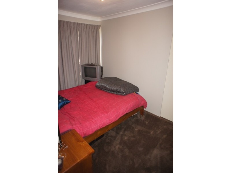 25 Kingsbridge Road, Warnbro WA 6169