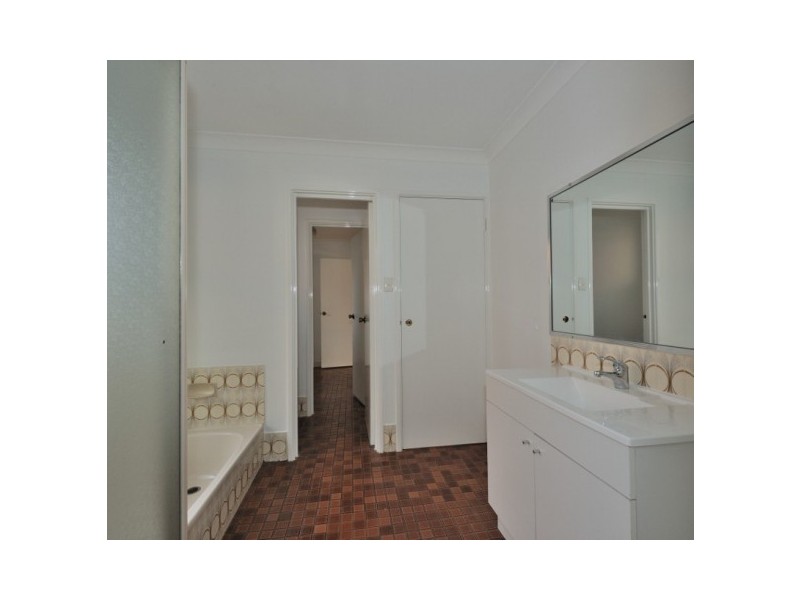 62 Waterton Way, Cooloongup WA 6168