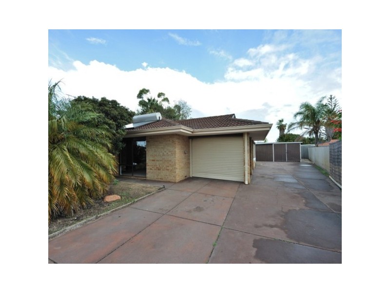 62 Waterton Way, Cooloongup WA 6168