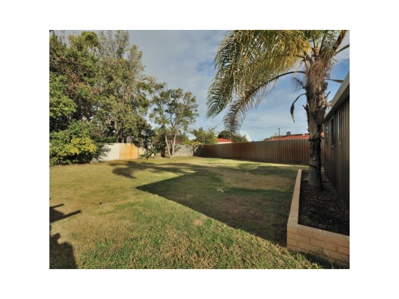 62 Waterton Way, Cooloongup WA 6168