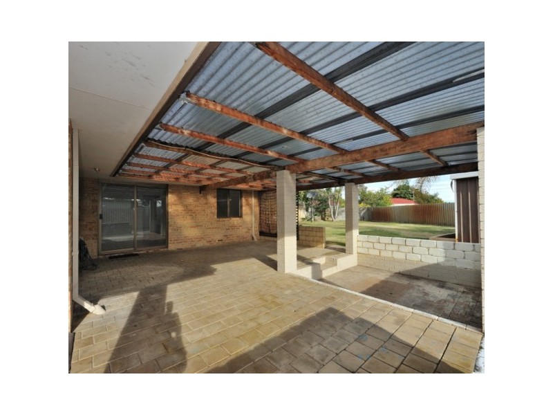 62 Waterton Way, Cooloongup WA 6168