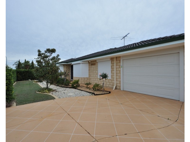 17 Arabella Meander, Warnbro WA 6169