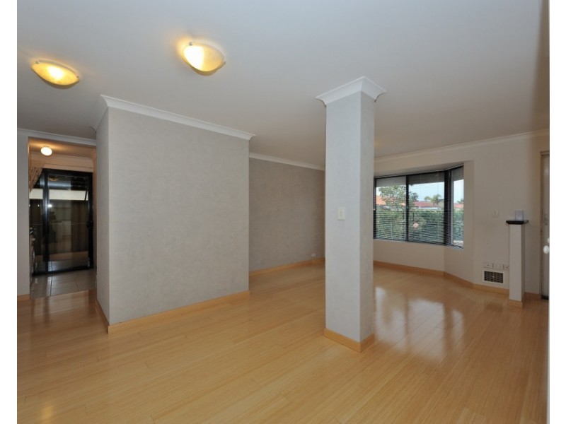 17 Arabella Meander, Warnbro WA 6169