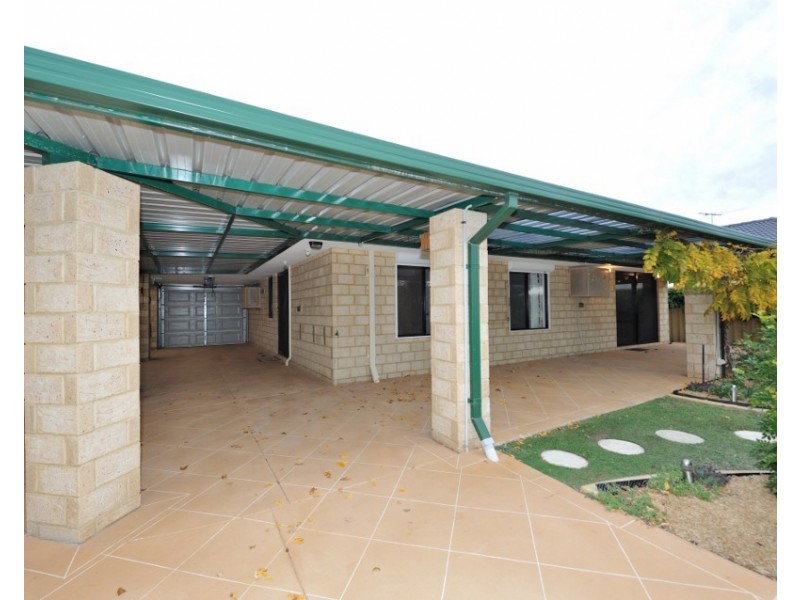 17 Arabella Meander, Warnbro WA 6169