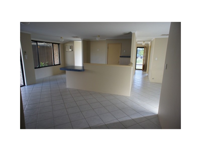 12 Chipperton Road, Bertram WA 6167