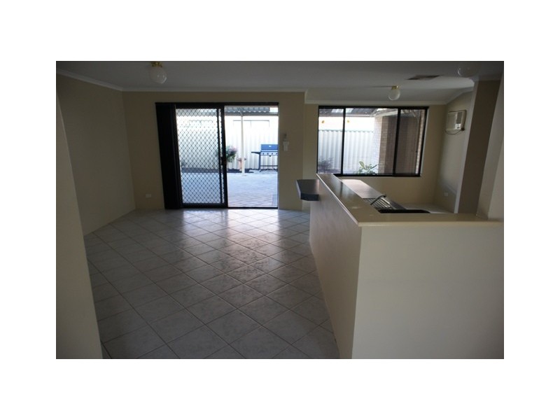 12 Chipperton Road, Bertram WA 6167