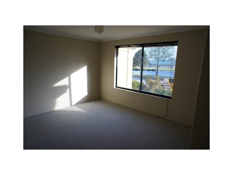 12 Chipperton Road, Bertram WA 6167